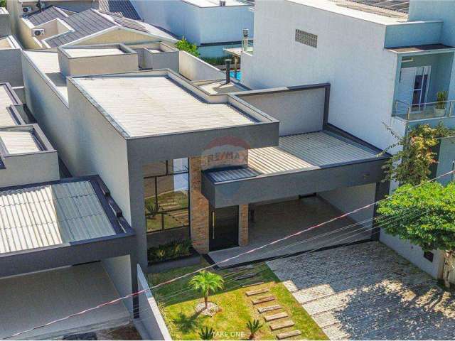 Casa Térrea Condomínio, 3 suítes[uma com closet], Piscina, Área Gourmet