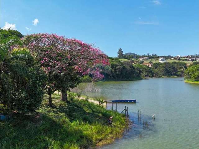 Terreno à venda em condomínio na Represa