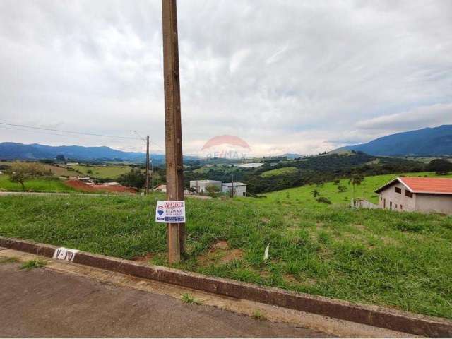 Terreno de 1037 m² à Venda no Condomínio Recanto do Jaguari, Vargem!