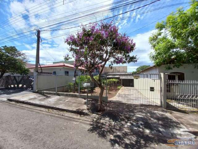 Casa com 1 quarto à venda na Rua Nápoles, Parque Residencial João Piza, Londrina por R$ 240.000
