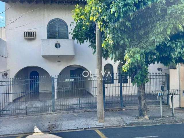 Sobrado com 3 dormitórios à venda, 350 m² por R$ 600.000,00 - Vila Bom Jesus - São José do Rio Preto/SP