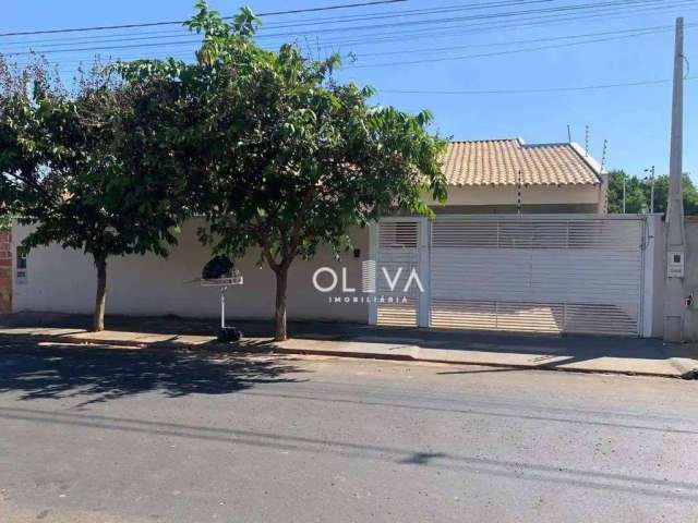 Casa com 3 dormitórios à venda, 200 m² por R$ 685.000,00 - Loteamento Jardim Renascenca - Mirassol/SP