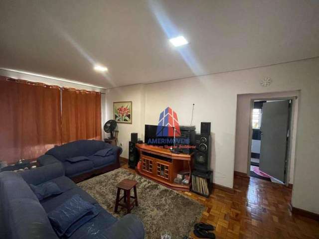 Casa com 2 dormitórios à venda, 118 m² por R$ 700.000 - Chácara Machadinho I - Americana/SP