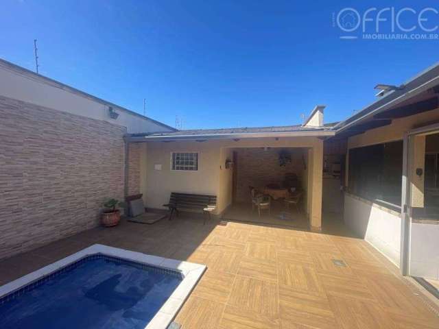 Casa 4 quartos sendo 1 suite com piscina - goiânia 2