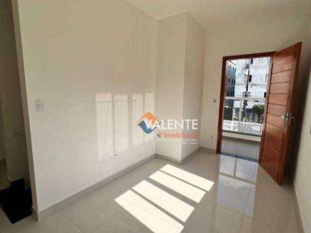 Sobreposta Baixa de 2 dormitórios à venda, 48 m² por R$ 245.000 - Parque São Vicente - São Vicente/SP