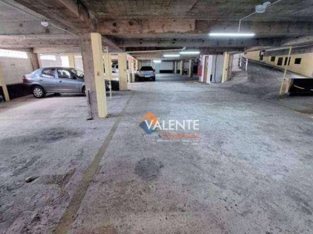 Box/Garagem para alugar por R$ 600,00/mês - Itararé - São Vicente/SP