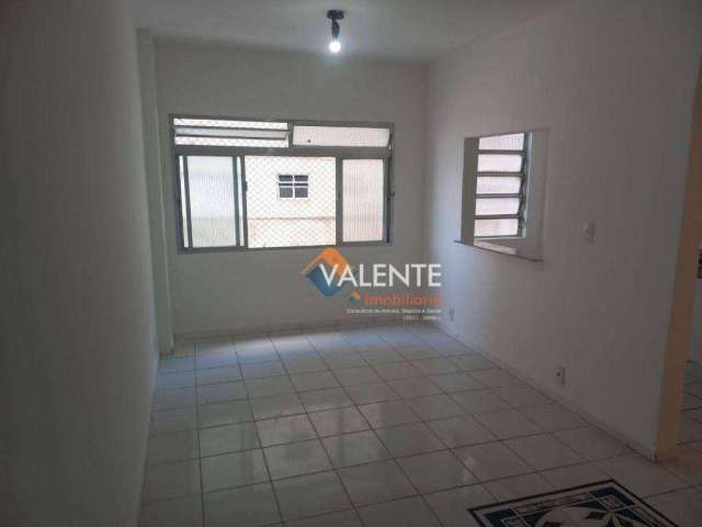 Apartamento com 1 dormitório à venda, 33 m² por R$ 200.000,00 - Itararé - São Vicente/SP