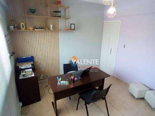 Apartamento com 2 dormitórios à venda, 55 m² por R$ 220.000,00 - Parque São Vicente - São Vicente/SP