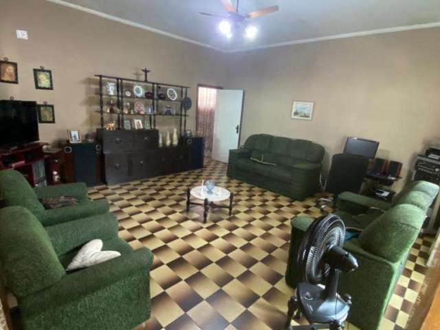 Casa com 3 dormitórios à venda, 350 m² por R$ 1.300.000,00 - Vila Valença - São Vicente/SP