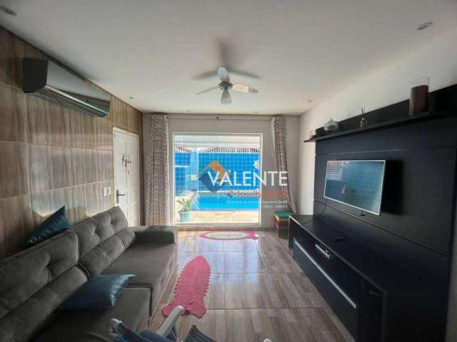 Casa com 3 dormitórios à venda por R$ 550.000,00 - Maracanã - Praia Grande/SP