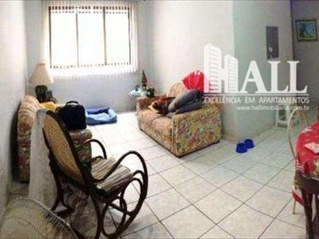 Apartamento com 2 dorms, Centro, São José do Rio Preto - R$ 238 mil, Cod: 1744