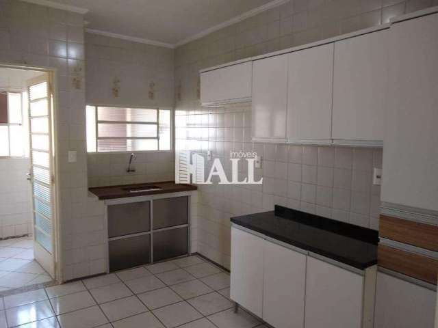 Apartamento com 3 dorms, Jardim Residencial Vetorasso, São José do Rio Preto - R$ 200 mil, Cod: 5204