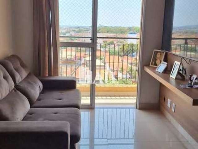 Apartamento com 2 dorms, Jardim Nazareth, São José do Rio Preto - R$ 240 mil, Cod: 8169