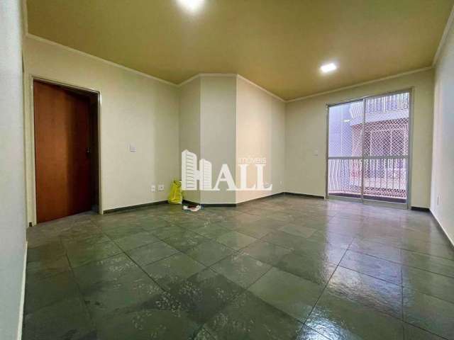 Apartamento com 3 dorms, Vila Itália, São José do Rio Preto - R$ 270 mil, Cod: 8855