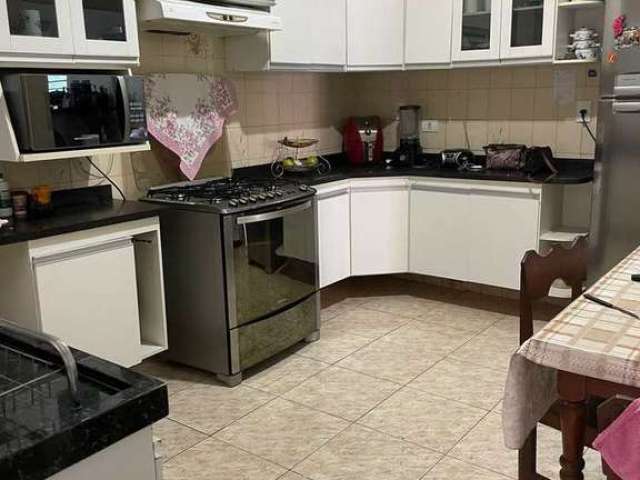 Casa com 4 dorms, Santos Dumont, São José do Rio Preto - R$ 650 mil, Cod: 10565