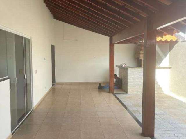 Casa em condomínio fechado com 3 quartos à venda na Avenida Sylvio Della Rovere, Jardim Yolanda, São José do Rio Preto, 210 m2 por R$ 950.000