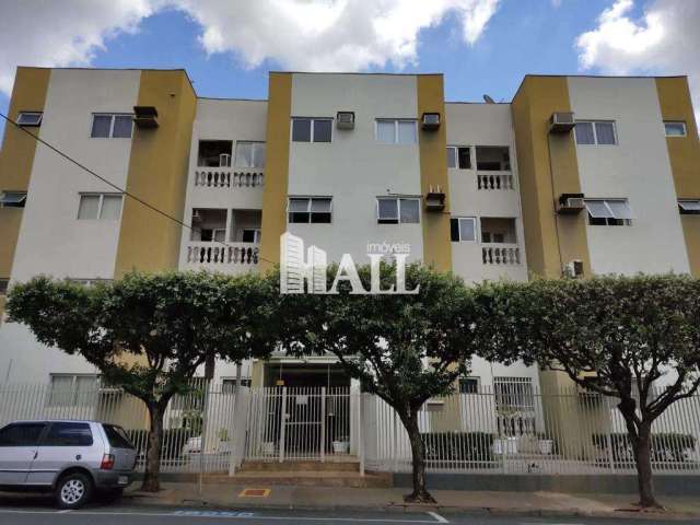 Apartamento com 3 dorms, Higienópolis, São José do Rio Preto - R$ 295 mil, Cod: 12651