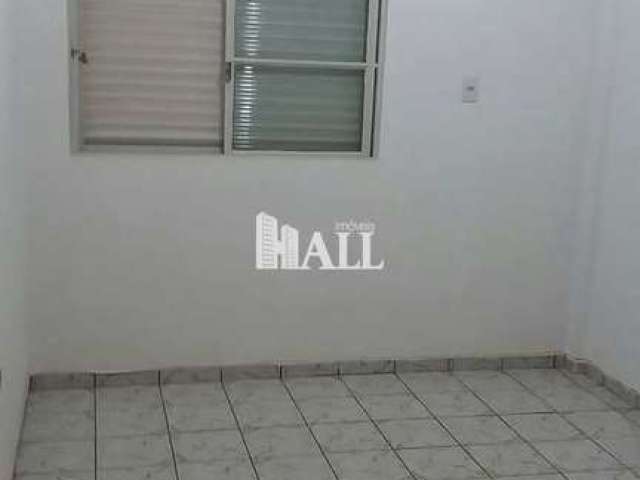 Apartamento com 1 dorm, Jardim Ouro Verde, São José do Rio Preto - R$ 250 mil, Cod: 12717