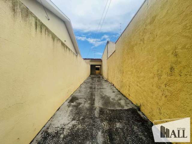 Casa com 2 quartos à venda na Rua João Pezzarini, São Francisco, São José do Rio Preto, 98 m2 por R$ 240.000