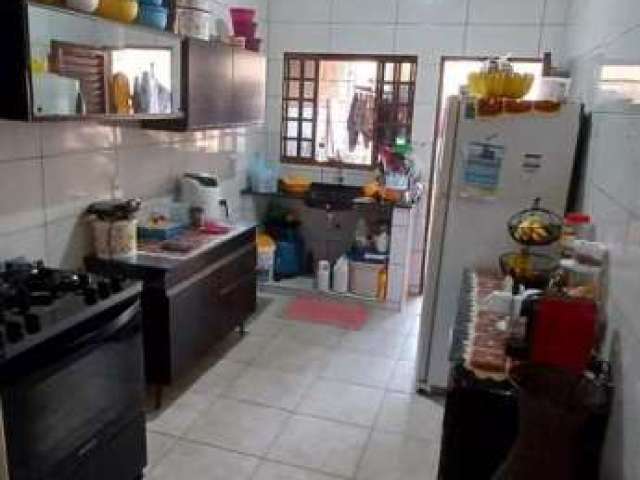 Casa com 2 quartos à venda na Rua Antonio Martins, Residencial Colorado, São José do Rio Preto, 80 m2 por R$ 300.000