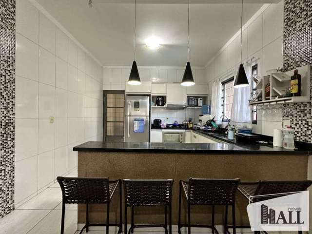 Casa com 3 quartos à venda na Avenida Professora Maria Madalena Gil Sanches, Residencial Palestra, São José do Rio Preto, 130 m2 por R$ 490.000