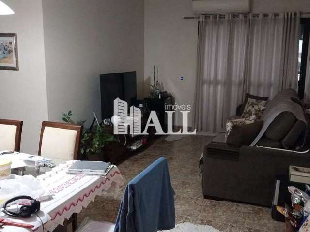 Apartamento com 3 dorms, Vila Imperial, São José do Rio Preto - R$ 600 mil, Cod: 14040