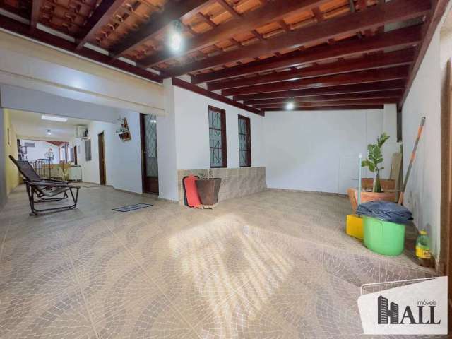 Casa com 2 quartos à venda na Rua João dos Santos, Vila Elmaz, São José do Rio Preto, 164 m2 por R$ 310.000