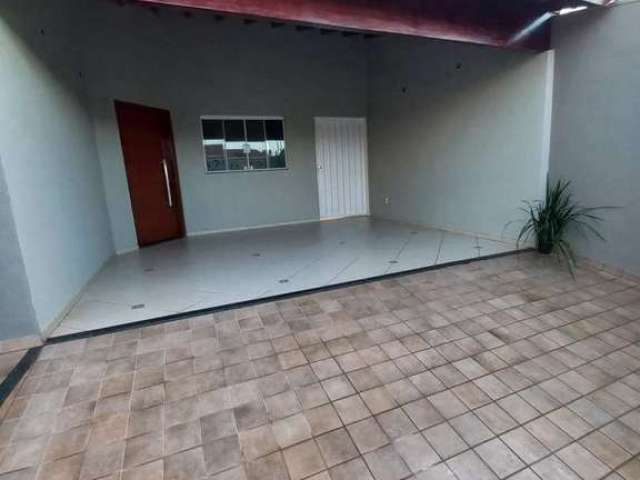 Casa com 3 quartos à venda na Rua Amaíde Aparecida de Sene, Residencial Vila Flora, São José do Rio Preto, 115 m2 por R$ 450.000