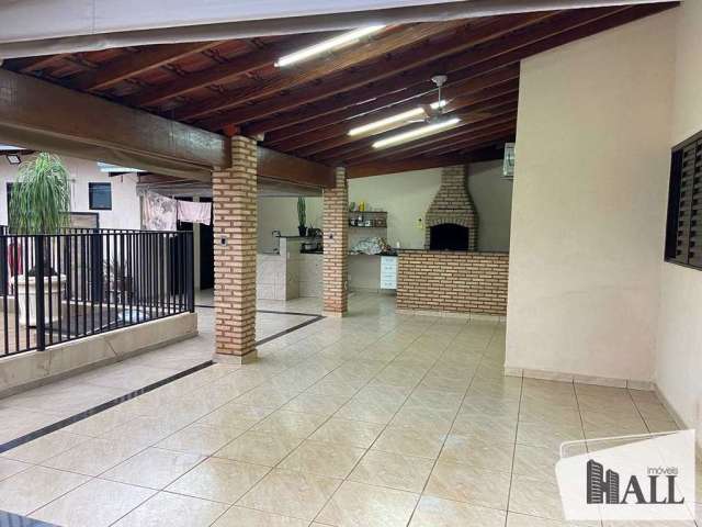 Casa com 3 quartos à venda na Rua José Demonte, Jardim São Marco, São José do Rio Preto por R$ 690.000