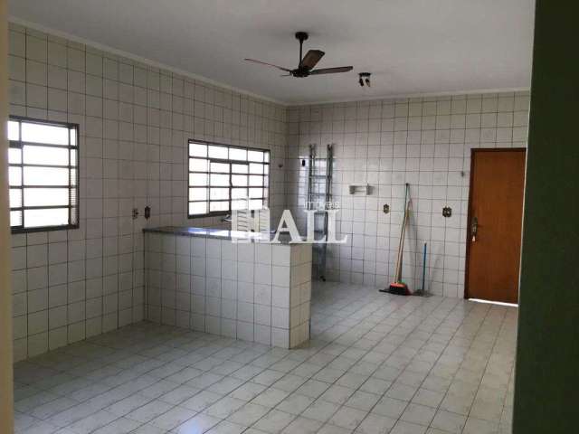 Casa com 3 dorms, Parque Jaguaré, São José do Rio Preto - R$ 400 mil, Cod: 14359