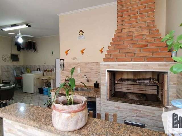 Casa com 3 quartos à venda na Rua Francisca Gonçalves de Moura, Solo Sagrado I, São José do Rio Preto, 140 m2 por R$ 300.000