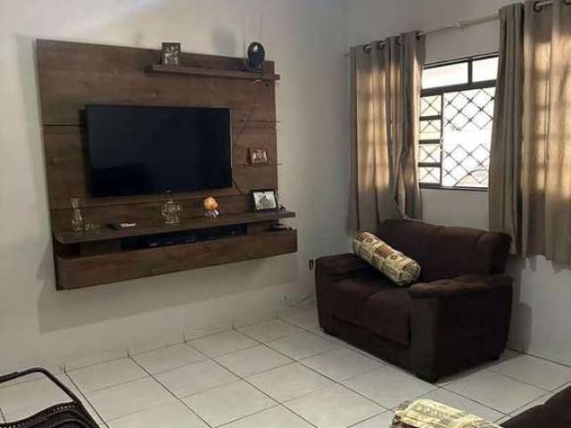 Casa com 4 quartos à venda na Avenida Castro Alves, Vila Ipiranga, São José do Rio Preto, 156 m2 por R$ 470.000