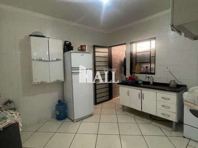 Apartamento com 2 dorms, Parque Industrial, São José do Rio Preto - R$ 168 mil, Cod: 15041