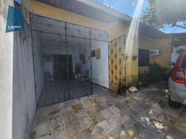 Casa à venda, 187 m² por R$ 400.000,00 - Cidade dos Funcionários - Fortaleza/CE