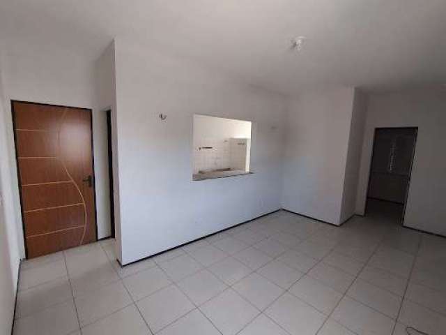 Apartamento com 3 dormitórios para alugar, 66 m² por R$ 1.344,17 - Cidade dos Funcionários - Fortaleza/CE