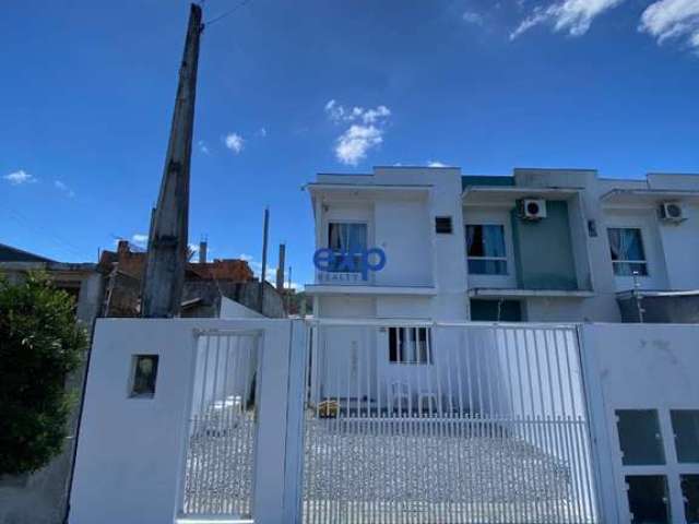 Casa com 2 quartos à venda na Rio Jaraguá, 222, Rio Pequeno, Camboriú por R$ 610.000