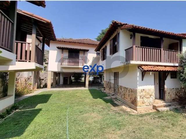 Casa com 6 quartos à venda na Manoel Batista de Andrade, 91, Nogueira, Petrópolis por R$ 995.000