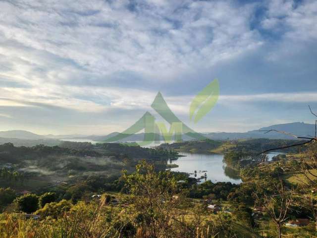 Terreno com Vista Deslumbrante para a Represa em Piracaia-SP 13.000m²