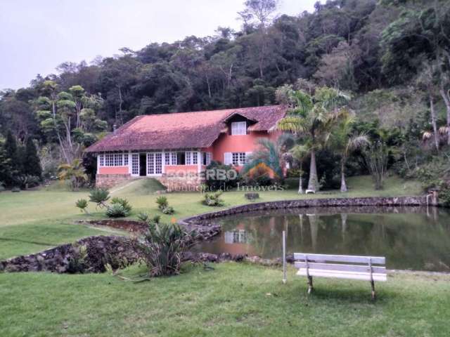 Sítio 123.000m2, 4 Quartos, Lagos, Cachoeira, Piscina, Sauna, Córrego das Pedras, Teresópolis, RJ