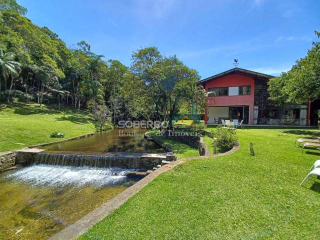 Sítio com Cachoeira Cristalina, 9.950 m2, Casa com 6 Quartos, Teresópolis, RJ