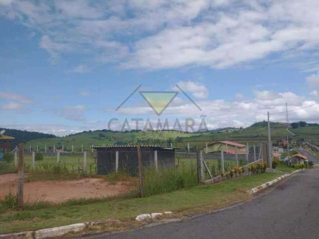 Terreno à venda no Parque Agrinco, Guararema , 1000 m2 por R$ 400.000