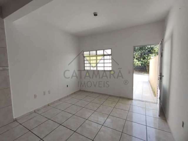 Casa com 2 quartos à venda na Vila Caputera, Mogi das Cruzes , 60 m2 por R$ 300.000