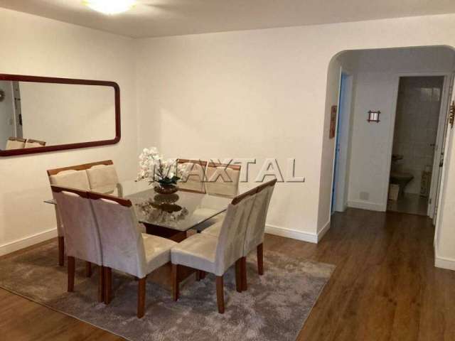 Apartamento à venda com 153,5 m², 4 dormitórios, 1 suíte, 4 banheiros, 3 vagas fixas.