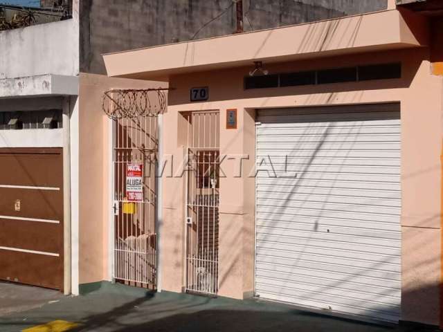 Casa térrea de 1 dormitório para alugar na Zona Norte