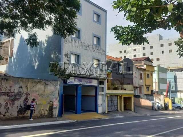 Prédio residencial na Rua Dr; Zuquim, próximo ao Metrô Santana