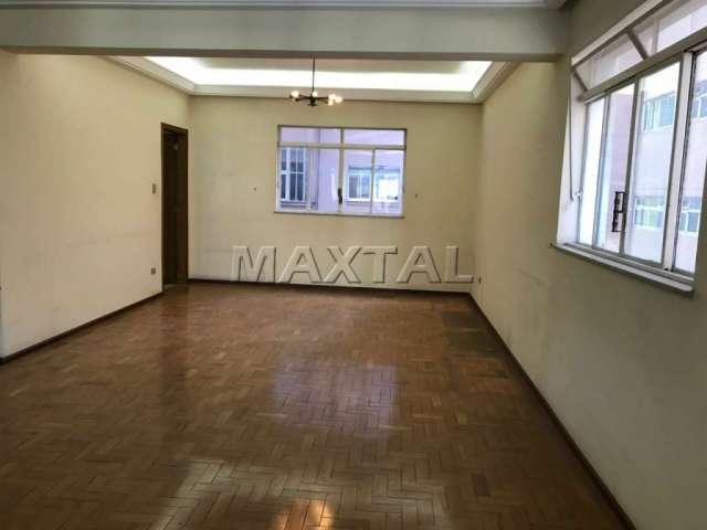 Apartamento no Bairro da Bela Vista, sendo 3 Dormitórios e 1 Vaga Coberta com 202m².