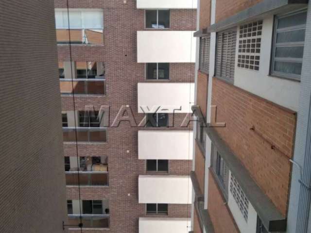 Apartamento à venda, de 56,70m². Com 2 dormitórios, sala e 1 vaga de garagem - Santana.