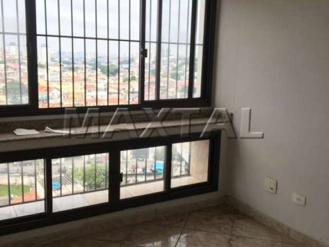 Apartamento à venda, em Santana, 83m² com 2 dormitórios, sala, cozinha, área de serviço e 1 vaga.