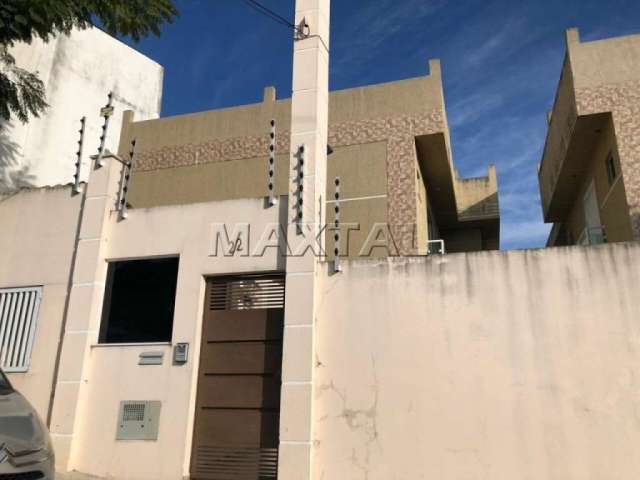 Vende-se casa em condomínio no Tremembé com 3 dormitórios e 2 vagas no Tremembé