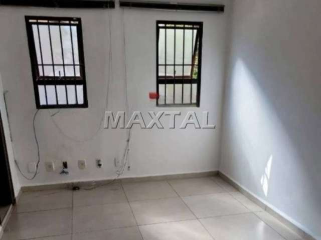 Sobrado À Venda em Santana de 158m², com 2 dormitórios, 1 suíte e 5 banheiros.